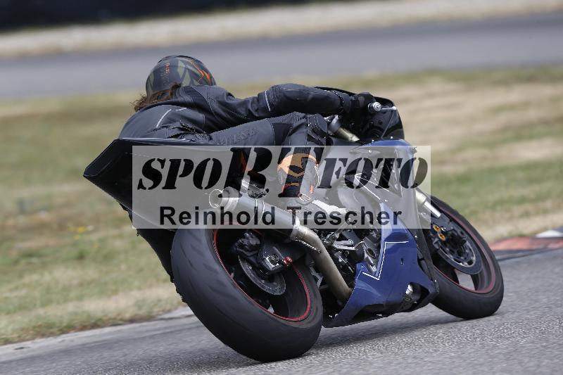 Archiv-2025/32 07.07.2025 Plüss Moto Sport ADR/Freies Fahren/11